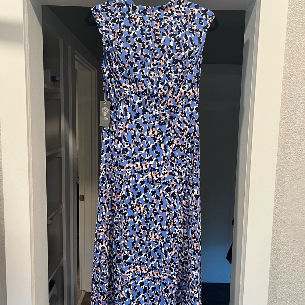 Vince Camuto NWT Abstract Print Sleeveless Maxi Dress